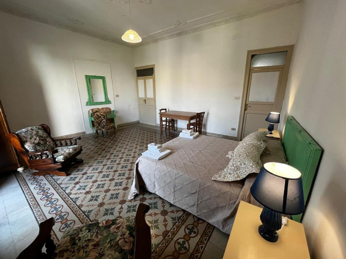 Mille Lire Peppe'S Home 팔레르모 외부 사진
