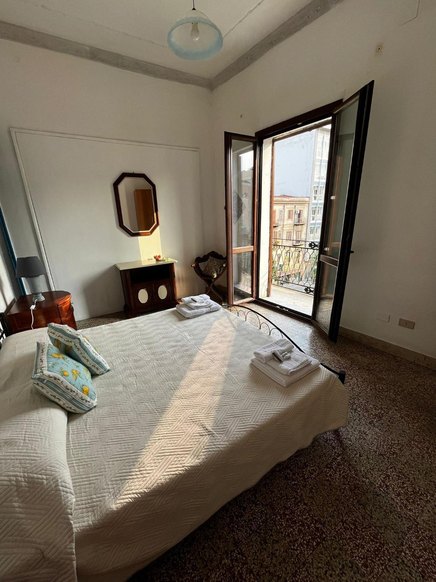 Mille Lire Peppe'S Home 팔레르모 외부 사진